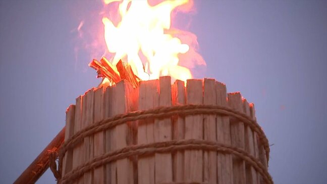 富士山の山じまいを告げる日本三奇祭の1つ「吉田の火祭り」　山梨・富士吉田|TBS NEWS DIG