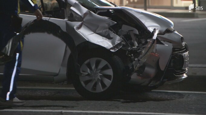 「1人の意識がない」車が道路を横断していた歩行者2人をはねる 1人が心肺停止 片側2車線の緩やかなカーブで事故=静岡市|TBS NEWS DIG
