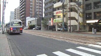 【速報】路線バスと14歳の中学生が乗った自転車が接触　中学生は転倒し尻に痛みを訴える　|　熊本のニュース｜RKK熊本放送