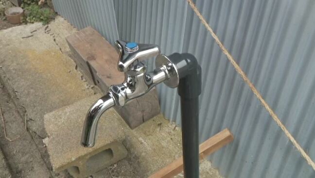 夏前に屋外の水道管に蛇口を付ける「仮水栓」 被災地で工事始まる 石川・珠洲市|TBS NEWS DIG