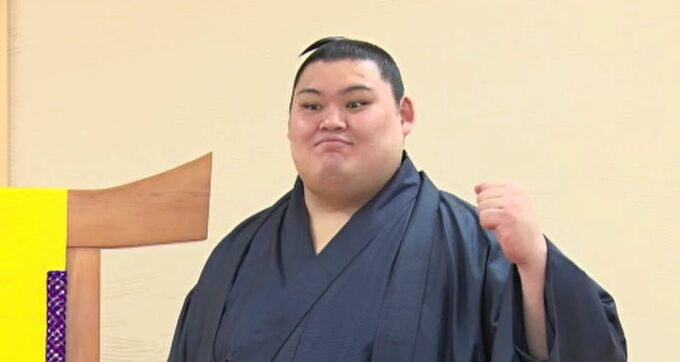 大関・大の里にゴーゴーカレー化粧まわし贈呈「能登に元気と勇気を届けて」“綱取りの起点”初場所へ　|　石川県のニュース｜MRO北陸放送