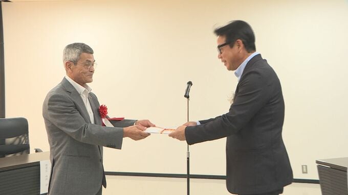 寄付型私募債を利用し200万円寄付　児童養護施設運営団体に贈る|TBS NEWS DIG