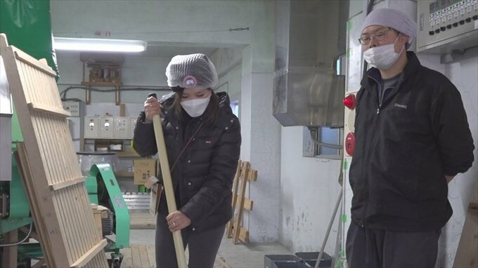 山梨の銘水で仕込まれた日本酒をPR　県内の酒蔵を巡るツアー　3年ぶりに開催　|　山梨のニュース | ＵＴＹテレビ山梨