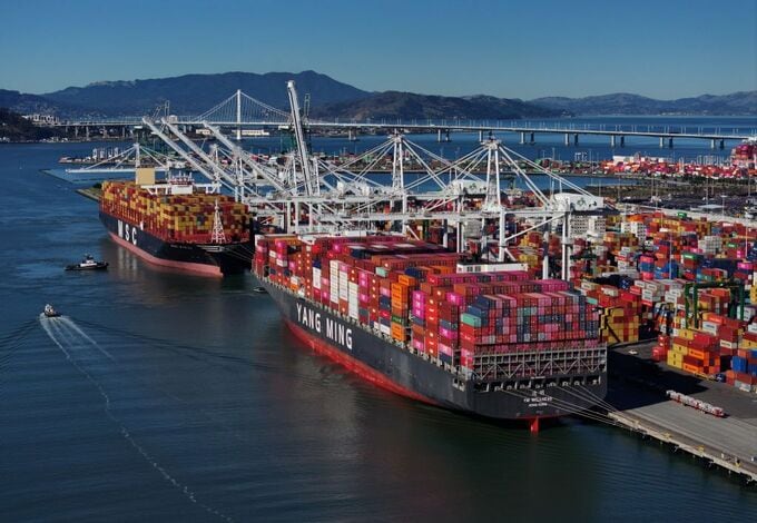 米最大級のコンテナ港、取扱量急増－「トランプ関税」対応も一因か