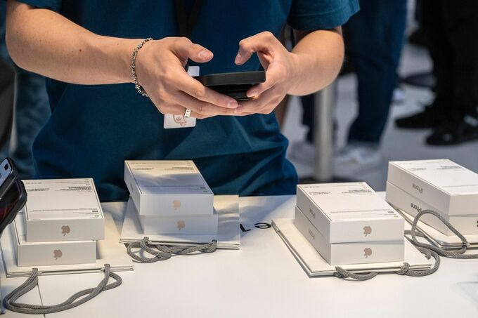 アップル、第１四半期のiPhone出荷は10％増－関税に備え在庫確保