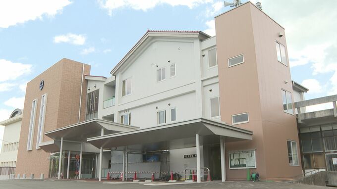 執務室で女性職員に触れる、性的言動繰り返すセクハラ行為　管理職(50代)を減給の懲戒処分（山口県平生町）|TBS NEWS DIG