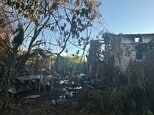 【速報】住宅が燃える火事…消火活動中　山口・宇部|TBS NEWS DIG