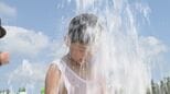 山口きらら博記念公園“親水広場”オープン「いっぱい遊びたい」子どもたちの歓声響く|TBS NEWS DIG