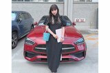 中川翔子さん 真っ赤な愛車「メルセデス・ベンツ」と2ショット 「シャア専用めーちゃん」 WEBで反響|TBS NEWS DIG