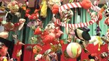 1万点を超える人形や飾りが彩る会場はまるで別世界 岩手・花巻市で恒例の「八日市つるし雛まつり」が開催中|TBS NEWS DIG