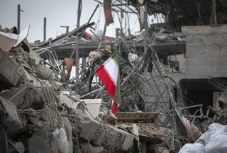 イラン、米関連施設への報復再強調－カーグ島軍事施設への攻撃受け| TBS CROSS DIG with Bloomberg