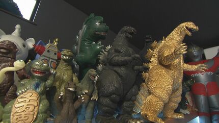 レトロおもちゃが3万点超でも…電話をしないと開けてくれない？ナゾの