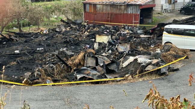 住宅全焼の火災で住人の男を逮捕　自分で火をつけたか　直前には家族が「けんか」と警察に通報　青森県弘前市|TBS NEWS DIG