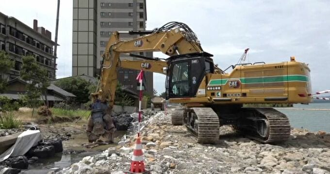 地震からもうすぐ1年半 海上の仮設道路から護岸を撤去 和倉温泉で本格復旧工事始まる 石川・七尾市　|　石川県のニュース｜MRO北陸放送