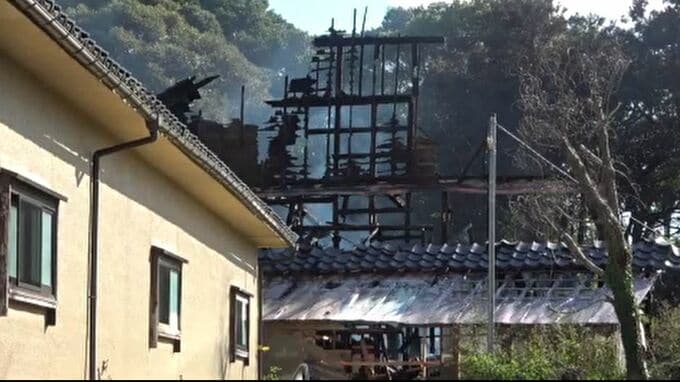 石川・志賀町で住宅を全焼する火事 71歳の男性が顔をやけどするけが |TBS NEWS DIG