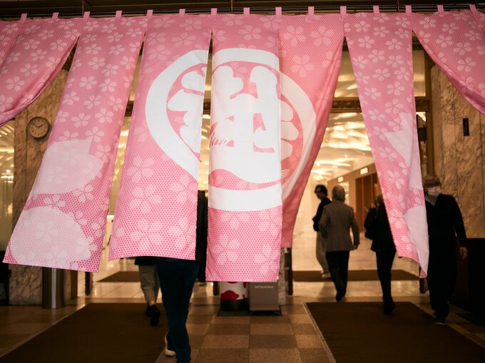 実質消費支出は3カ月連続マイナス、教育費や自動車関係費が減少－2月