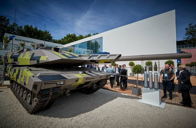戦車メーカー株、ＬＶＭＨ並み高バリュエーション－欧州の新たな現実