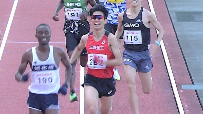 三菱重工・近藤亮太が日本勢トップの3位、1時間00分32秒の好タイム「マラソンで成功できる選手になりたい」【山口ハーフマラソン】|TBS NEWS DIG