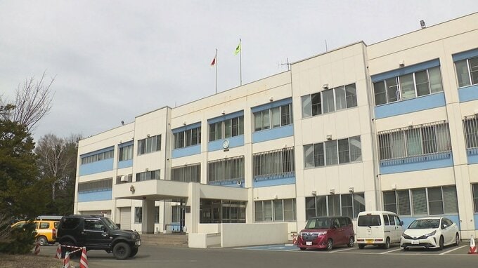 10代半ばの少女を自宅まで誘拐か　49歳男が甘い言葉で誘い出し、保護者に無断で…「中学生の女の子を囲っている男がいる」との通報がきっかけで逮捕|TBS NEWS DIG