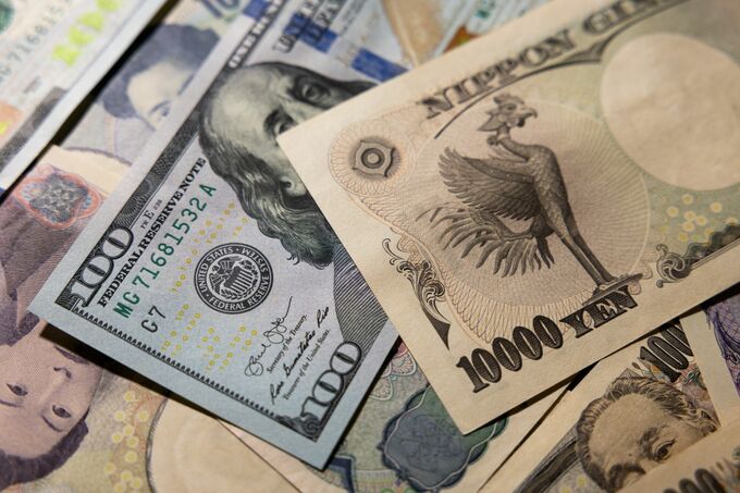 円は対ドルで一時157円後半に上昇、長期金利の上昇が支え