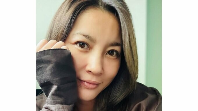 【瀬戸朝香】　「乾燥肌なので顔の水分チャージに…潤ったーーーー❤︎」休日にエステでリラックス　「綺麗でカッコよくて尊い…」「お肌がますますピカピカですね」と反響続々|TBS NEWS DIG