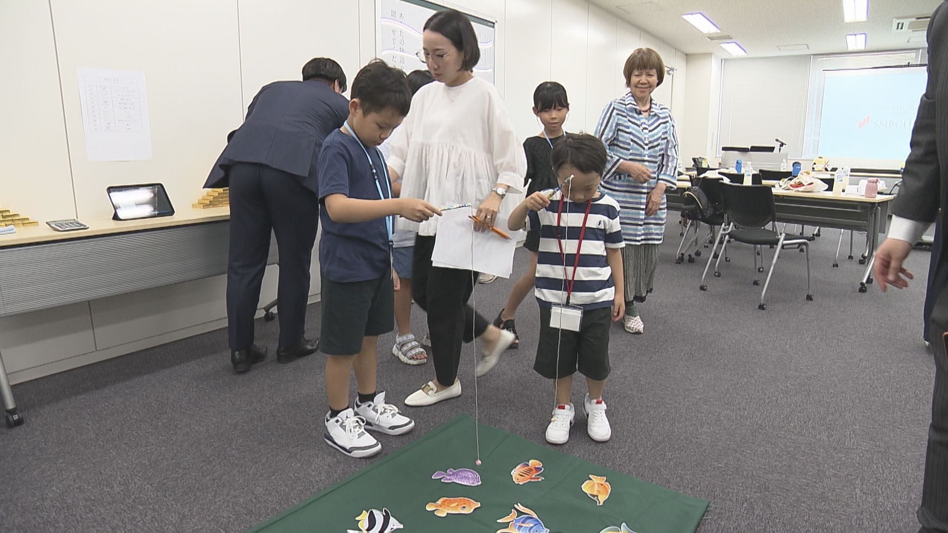 お金や経済、クイズやゲームで楽しく学ぶ SMBC日興証券「家族で