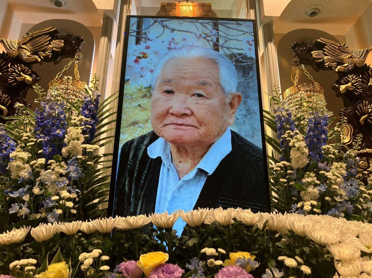 いつ帰ってくるんや」日航機墜落で娘3人亡くし錯乱した母、守り続けた