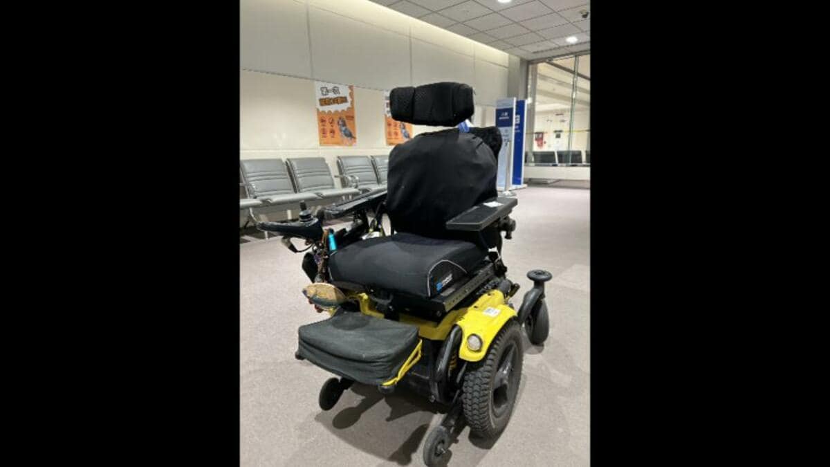 航空機の搭乗を拒否されたとして電動車いすユーザーが会見 ピーチは