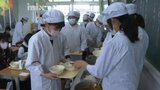 食物繊維を多く含む「押麦」学校給食に登場　お味は？|TBS NEWS DIG