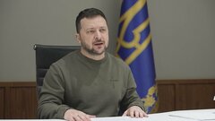 ゼレンスキー大統領　軍トップの解任検討認める「勝利のため全員が同じ方向を」| TBS CROSS DIG with Bloomberg