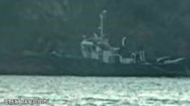 【居眠りが原因か】香川県直島町沖の瀬戸内海　はしけをえい航中のタグボードが乗り上げ事故「荒神島西岸に船舶が座礁しているようだ」と通報|TBS NEWS DIG