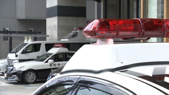 パトカーを見た瞬間に顔がこわばった…高知で大麻所持か、1年後に大阪で25歳の男を逮捕【高知】　|　高知のニュース・天気｜KUTV NEWS | KUTVテレビ高知