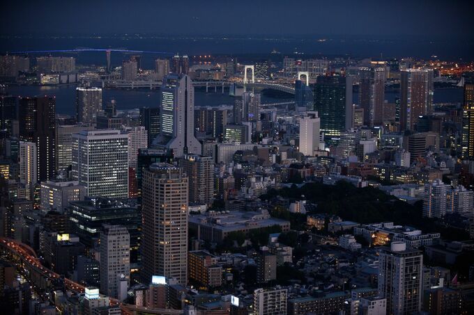 財務省は30年超の日本国債発行停止を－ＵＢＳアセットのジャオ氏