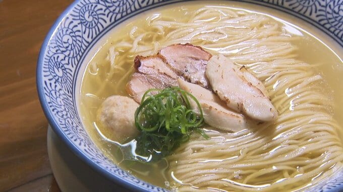 ご当地ラーメン総選挙で全国3位となった「甲州地どりラーメン」 きょう1日限りの100杯限定販売 | 山梨のニュース | UTYテレビ山梨