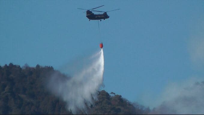 扇山の山林火災　延焼範囲は拡大　自衛隊も出動し消火活動続く　山梨　|　山梨のニュース | ＵＴＹテレビ山梨