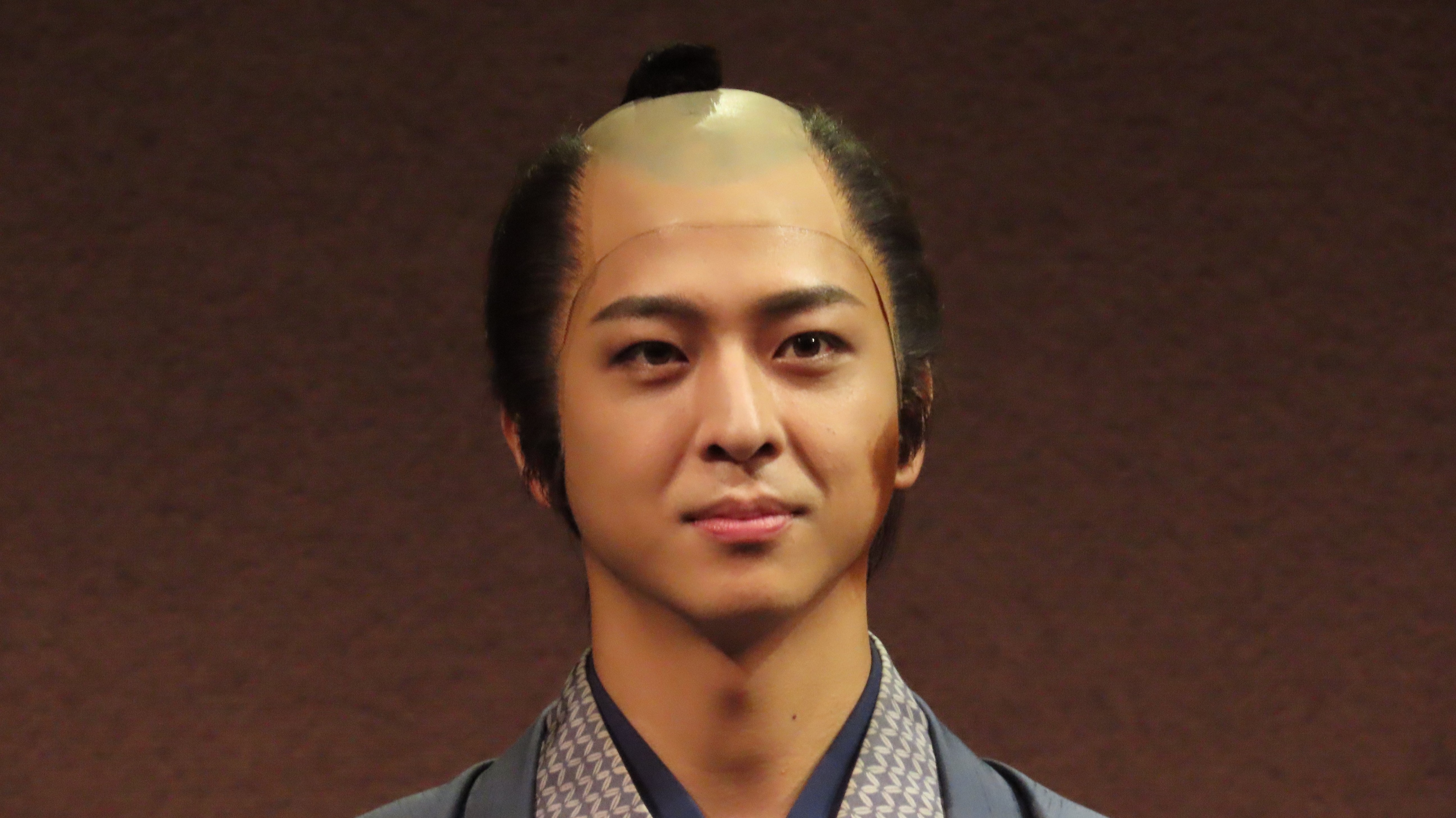 寺西拓人 timelesz・寺西拓人】まげ姿に「これで合っているのか？」 西岡德馬