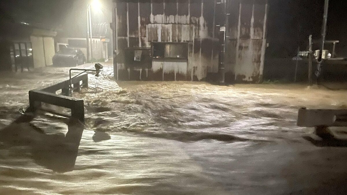 水が上がってもここまでだと思った」濁流に飲み込まれた集落 “避難指示