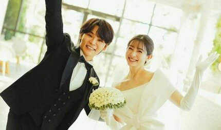 足立梨花さん 挙式を報告 「夢がたくさん叶いました」 夫は【HANDSIGN