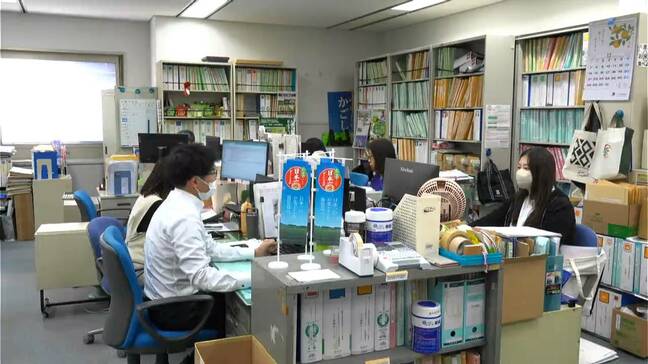 「愛犬にごはんと洋服」県職員は平均86万円 3年連続の増額 公務員に冬のボーナス 鹿児島|TBS NEWS DIG