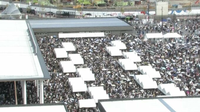 【駆け込み万博】東ゲートは今朝も満員で混雑…20日(土)は21.1万人が来場　入場予約枠は閉幕日まで「完売」　いまから万博に行きたい場合どうすれば…当日券や枠の開放はある？|TBS NEWS DIG