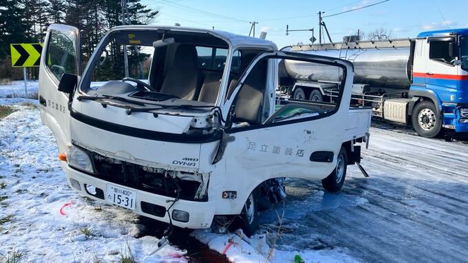 【速報】タンクローリーとトラックが正面衝突　男女２人が意識不明…事故当時、路面は凍結　北海道稚内市　|　北海道のニュース｜HBC北海道放送