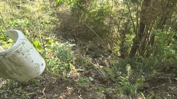 高齢女性（74）が車体に挟まれ死亡…道路のガードレールの無い場所から転落か 島根県浜田市　|　BSSニュース | BSS山陰放送