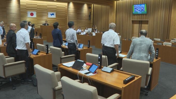 長門市議会、パワハラ問題で議員への辞職勧告決議案を可決 議員は続投の意向　山口　|　山口のニュース・天気・防災｜tys NEWS｜ｔｙｓテレビ山口