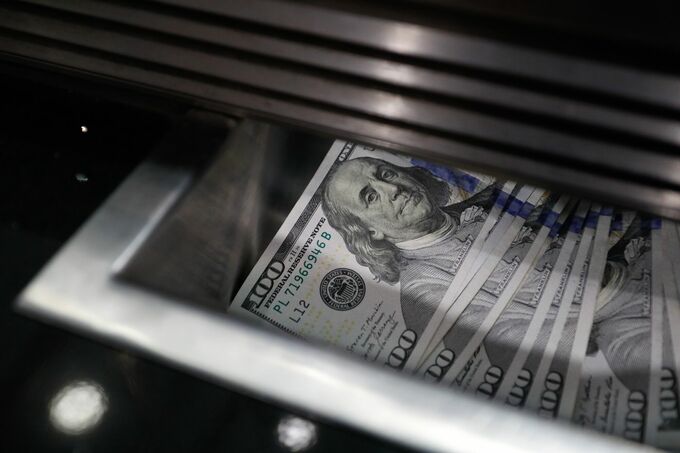 ドル、米資産離れで2014年以来の水準まで下落へ－ドイツ銀が予想