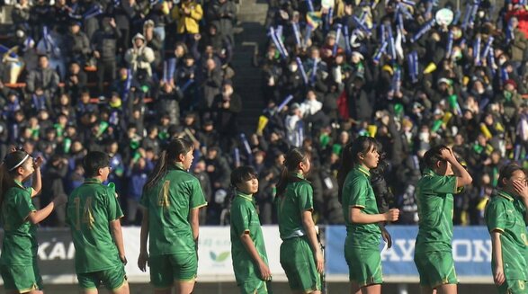 高校女子サッカー柳ヶ浦、なぜ「若きイレブン」は女王になれたのか？変幻自在“カメレオンサッカー”と3年生12人の献身　|　大分のニュース｜OBS NEWS｜大分放送