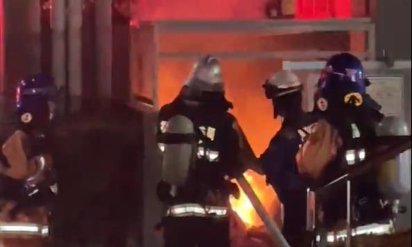 ごみ袋に蚊取り線香とタバコの吸い殻が・・・不始末でごみ置き場が燃える火事　福岡市中央区荒戸　|　福岡のニュース｜RKB NEWS｜RKB毎日放送