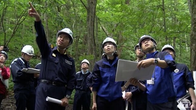 大雨被害で通行止めの奥入瀬渓流沿い国道102号を宮下知事が視察 青森県|TBS NEWS DIG