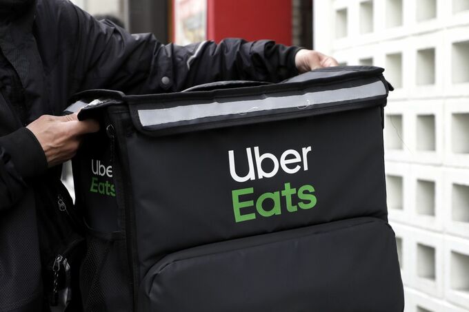 ウーバーイーツ、日本全国で13歳から注文可能に－共働き世帯増加で