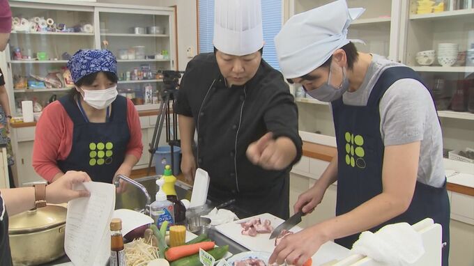 定期便就航を機に食で国際交流を 鳥取県 学校給食に携わる教諭が台湾料理学ぶ|TBS NEWS DIG