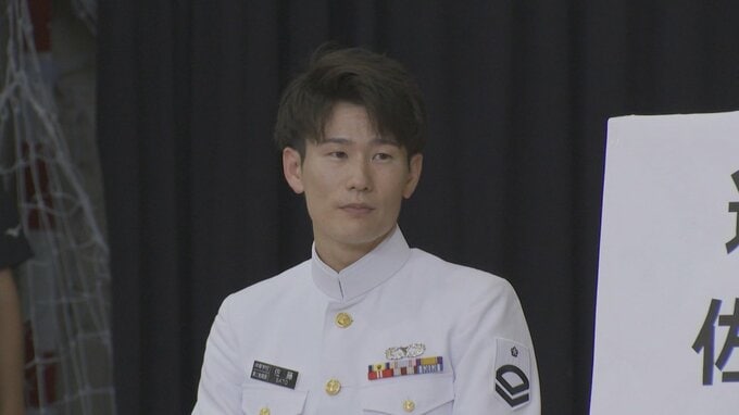 パリ五輪日本選手団が帰国　近代五種「銀メダル」の佐藤大宗選手の姿も　出迎えた人たちが祝福　|　青森のニュース│ATV NEWS│青森テレビ